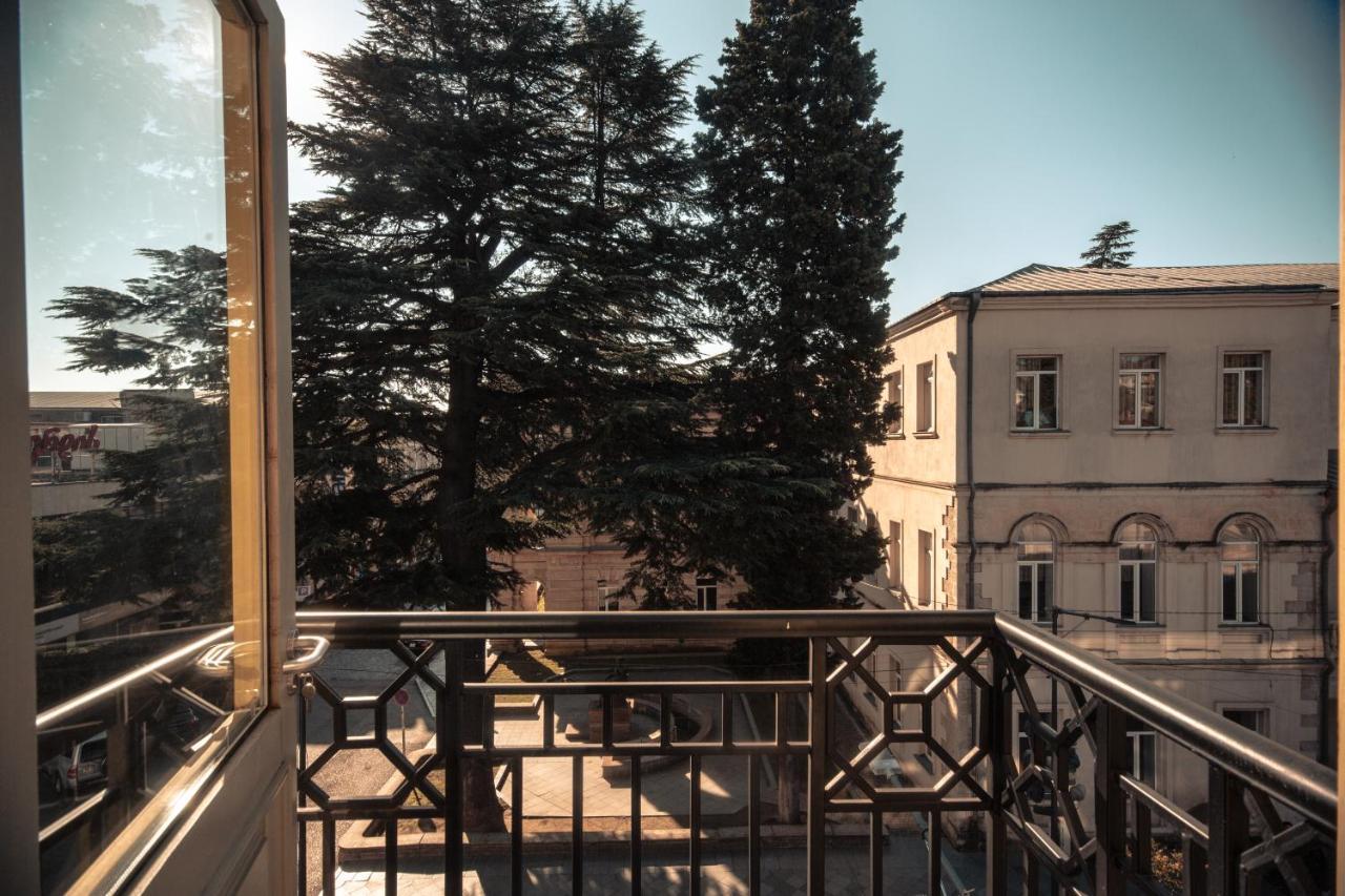 Grand Opera Hotel Kutaisi Exterior photo