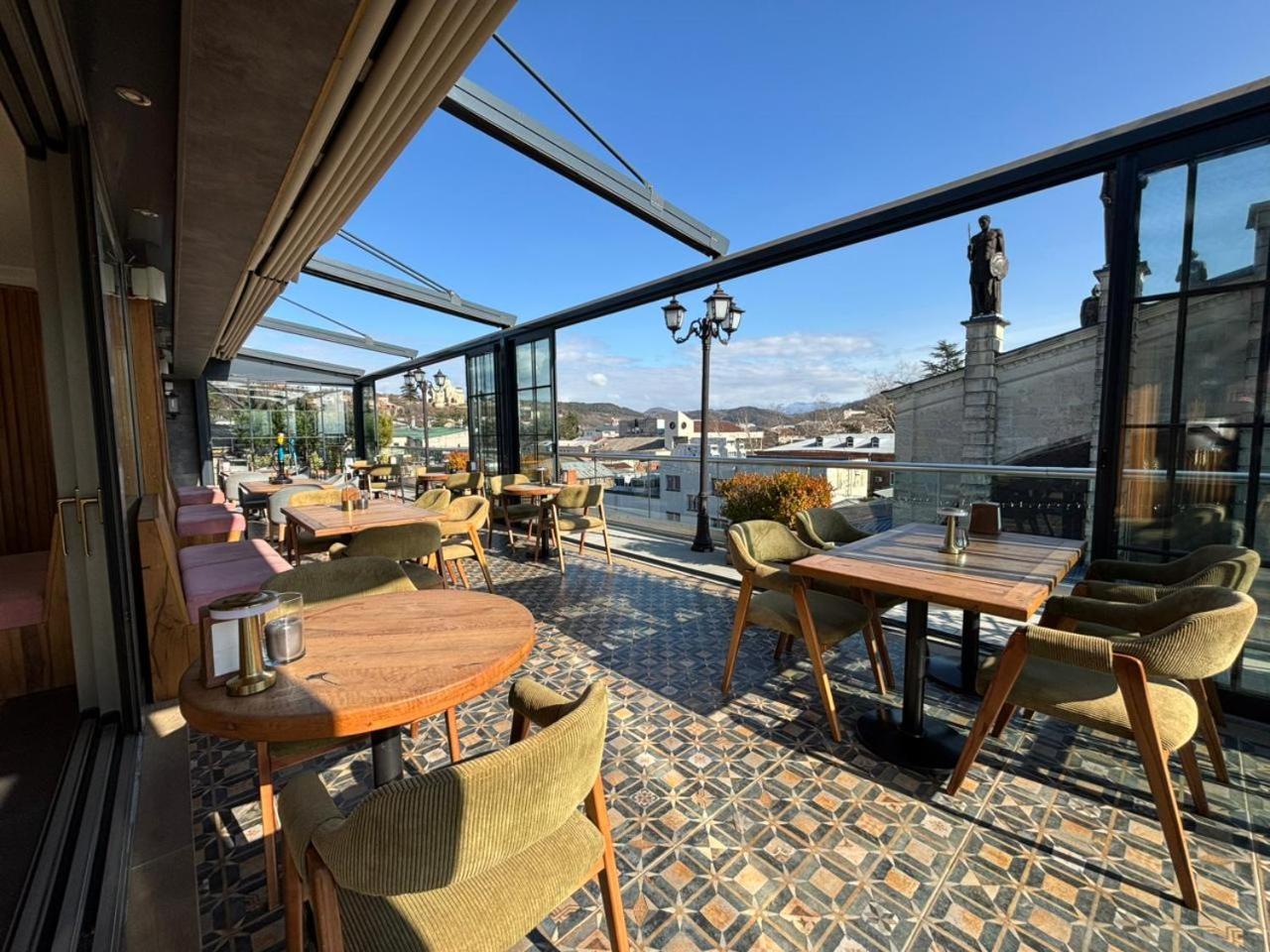 Grand Opera Hotel Kutaisi Exterior photo